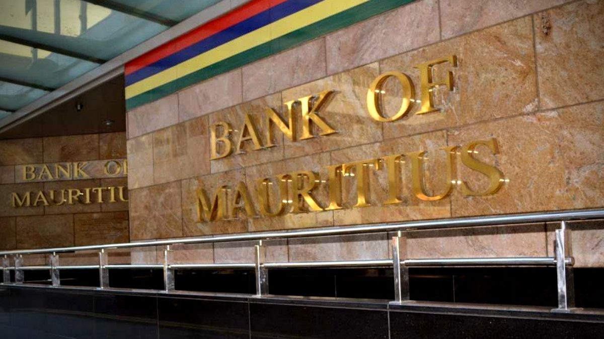 Bank of Mauritius: Drop in Broad Money Liabilities
