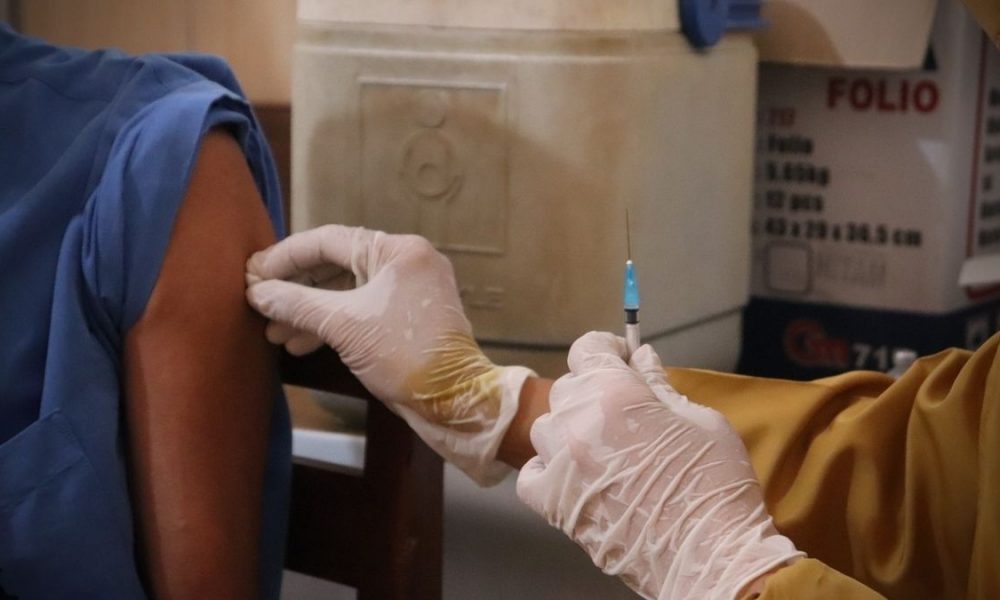 Pfizer will make COVID vaccines in Africa in 2022