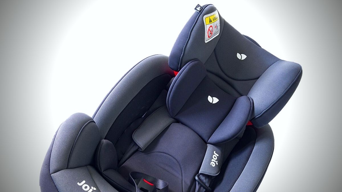 Baby car seats become 'restricted good': new regulations in force