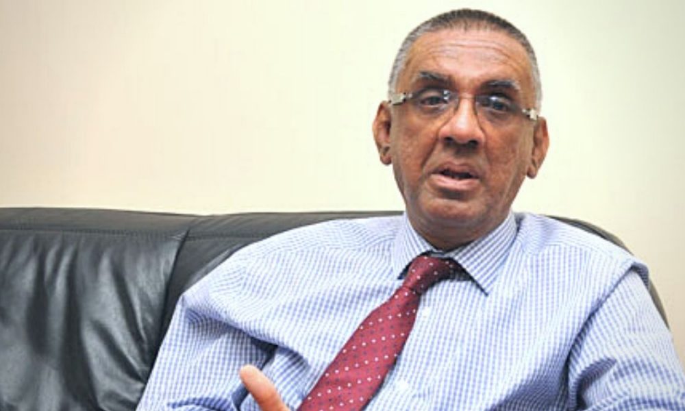 Not up to politicians to tell me to go, says Electoral Commissioner