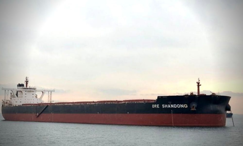 Diesel-loaded carrier still adrift near St Brandon, repair attempts unsuccessful
