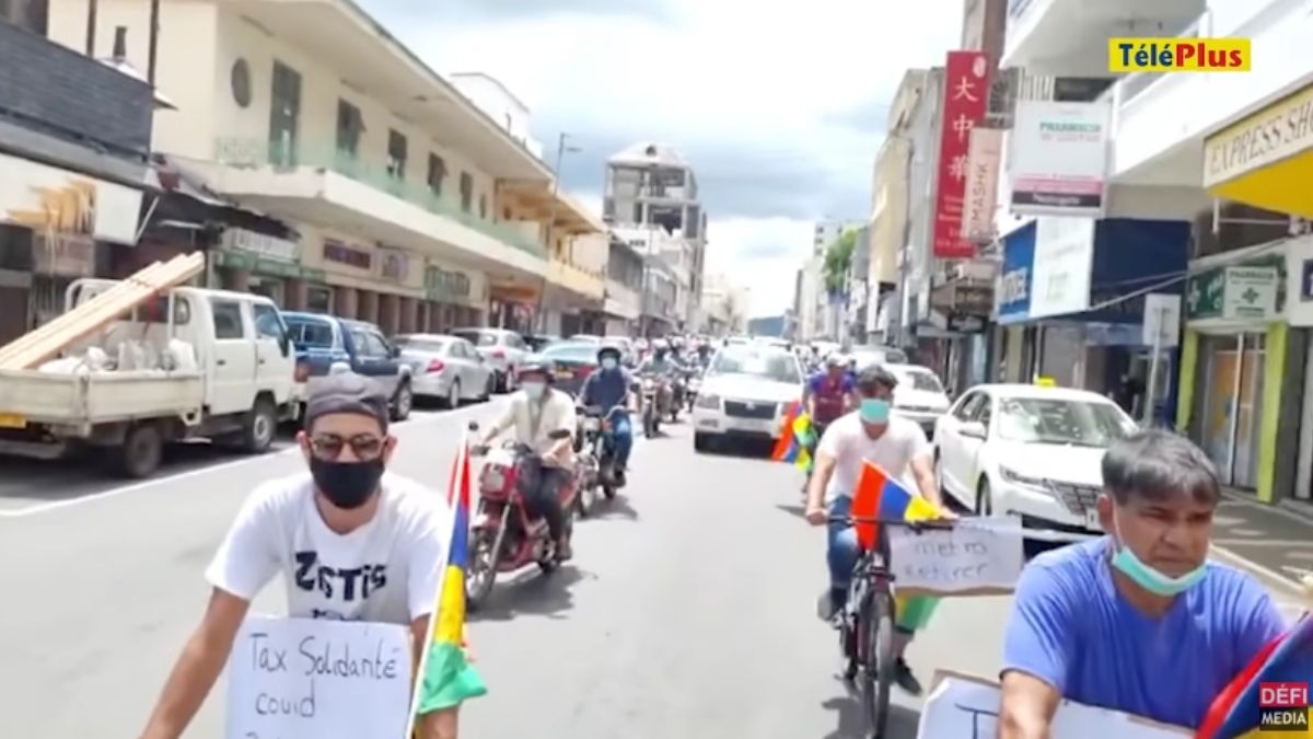 Bike protest in Port Louis to demand removal of taxes on fuel