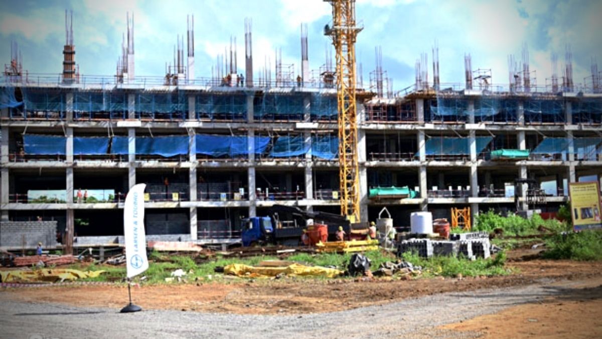 Construction of teaching hospital in full swing