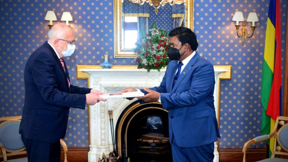 Turkey's new Ambassador to Mauritius presents Letter of Credence