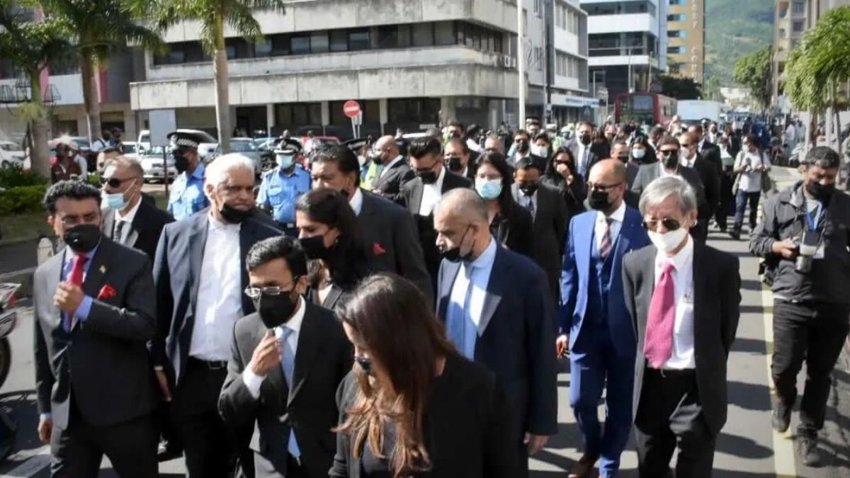 Police investigating lawyers' march on claims it had more than 50 people
