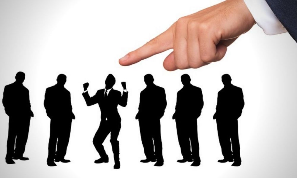 Government plans to recruit at least 6,000 people