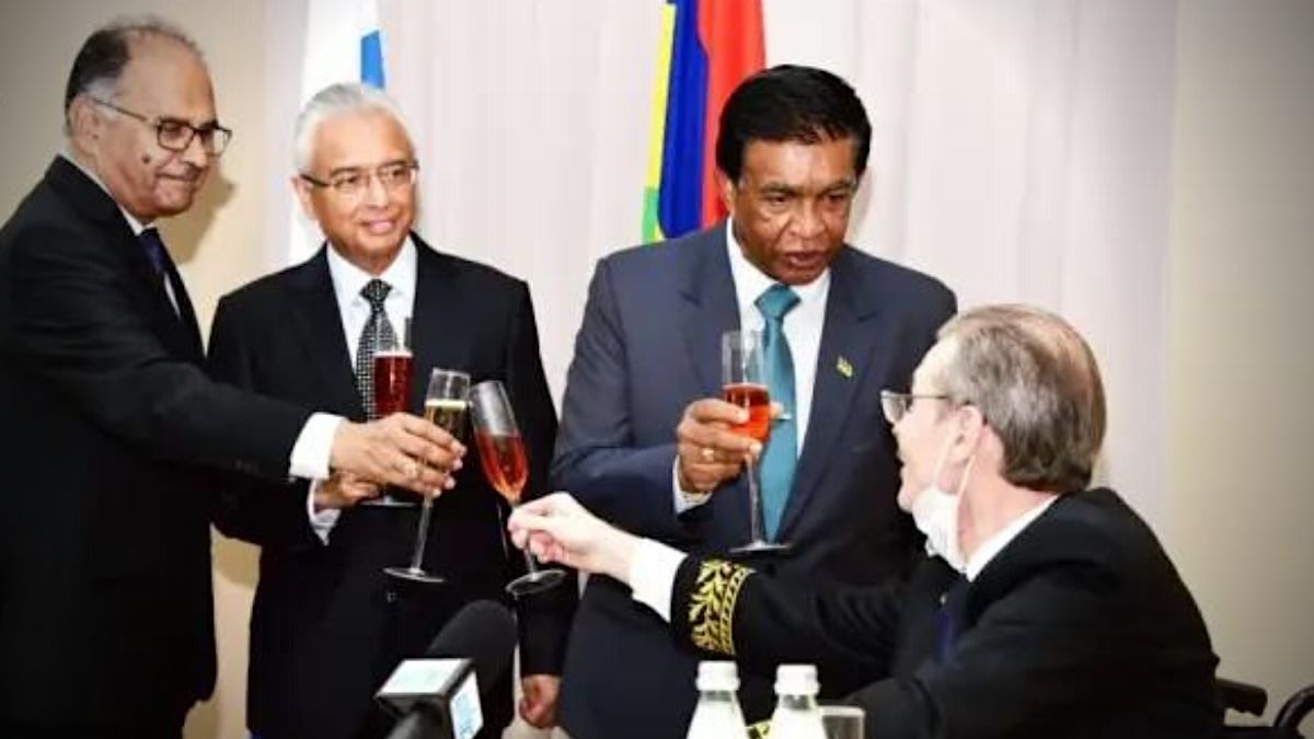 Russia extends hands of friendship to Mauritius, envoy tells President, PM