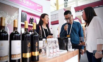 Mauritius ambassador to China attends six-day wine expo