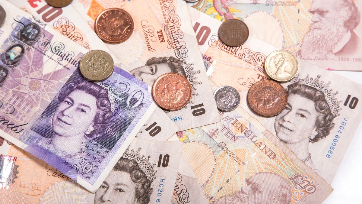 British Pound Sterling's exchange rate on the brink of reaching Rs 60