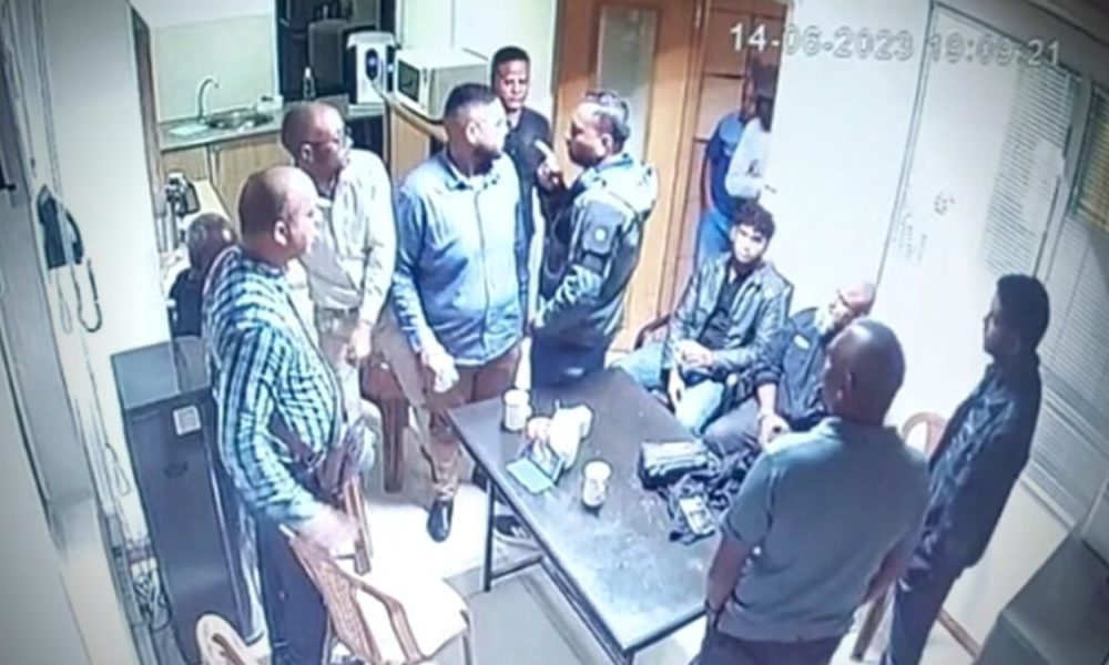 Shocking confrontation exposes threats to journalists' security