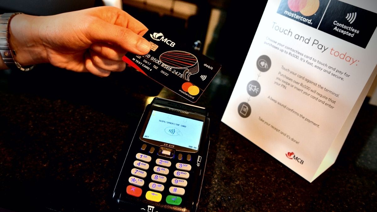 MCB: Growing Security Concerns over 'Touch and Pay', Contactless Feature