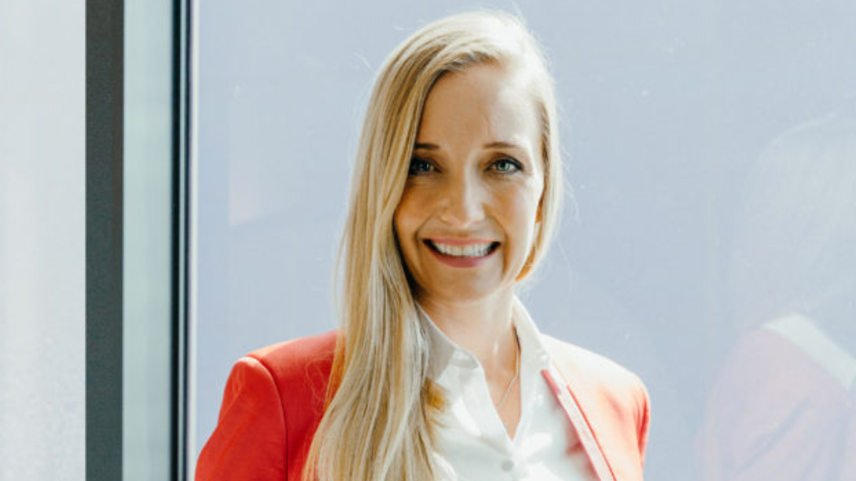 Bronwyn Knight Named Top Africa CEO in Real Estate