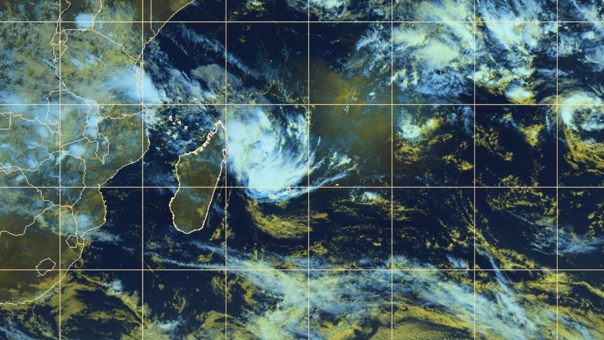 Mauritius Braces for Cyclone Belal's Fury: Class I Warning Issued