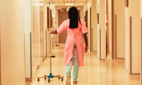 35 Year Old Mother Suffers Shock After Clinic Ignores Documented Allergy Warnings