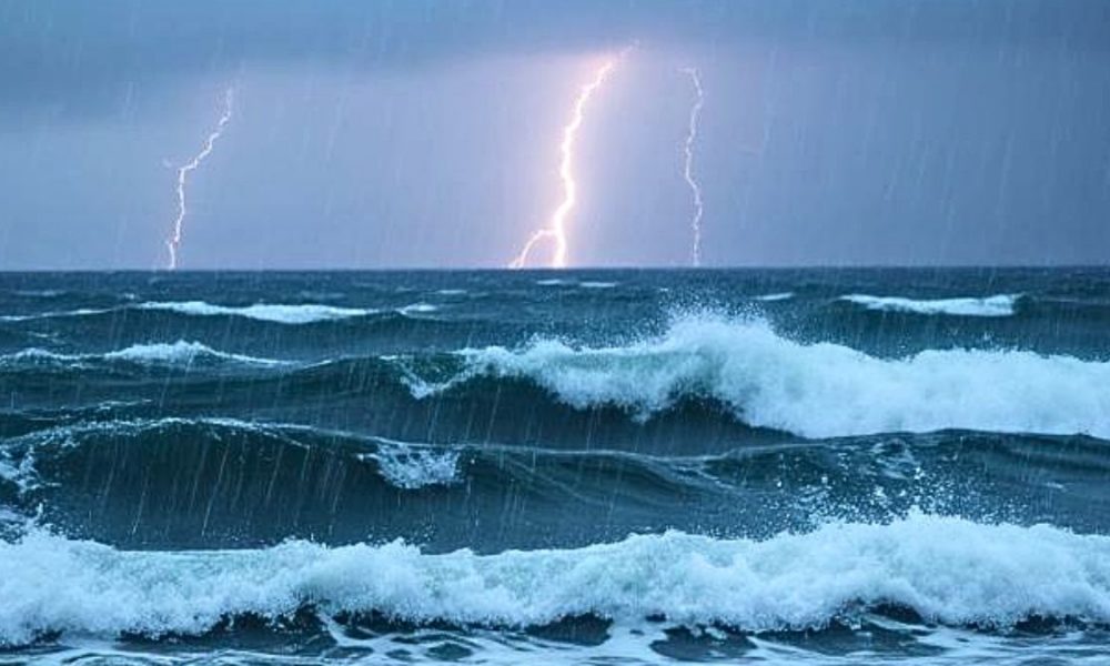 Weather Forecast: Mauritius on High Alert as Torrential Rain Bears Down