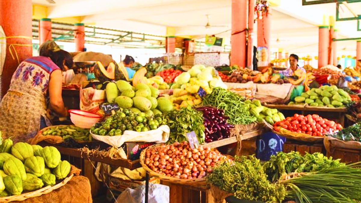 Veggie Prices Surge by 60% Shakes Buyers Ahead of Festival Fasts