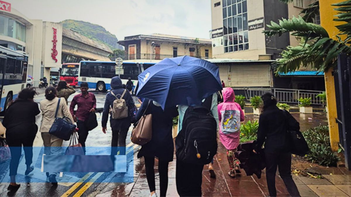 PM's Office: Private Sector Employees Advised to Return Home