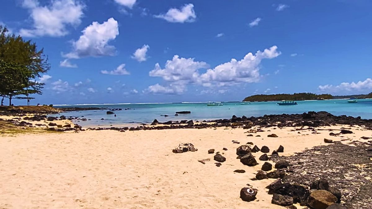 Tragic Loss: 64-Year-Old Tourist Drowns at Blue Bay