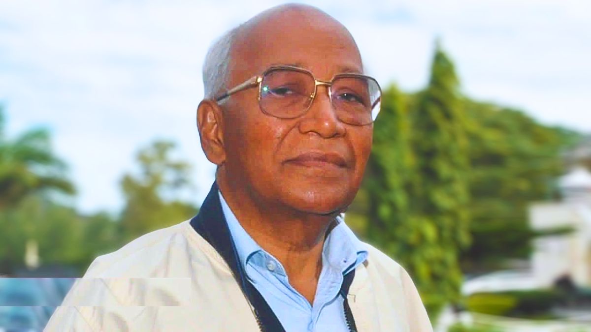 Ex-Governor Seeks Rs270 Million in Court After Failed Settlement Talks