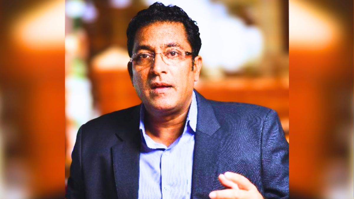 Senior Advisor Removed from Tourism Ministry Amid Political Shake-Up