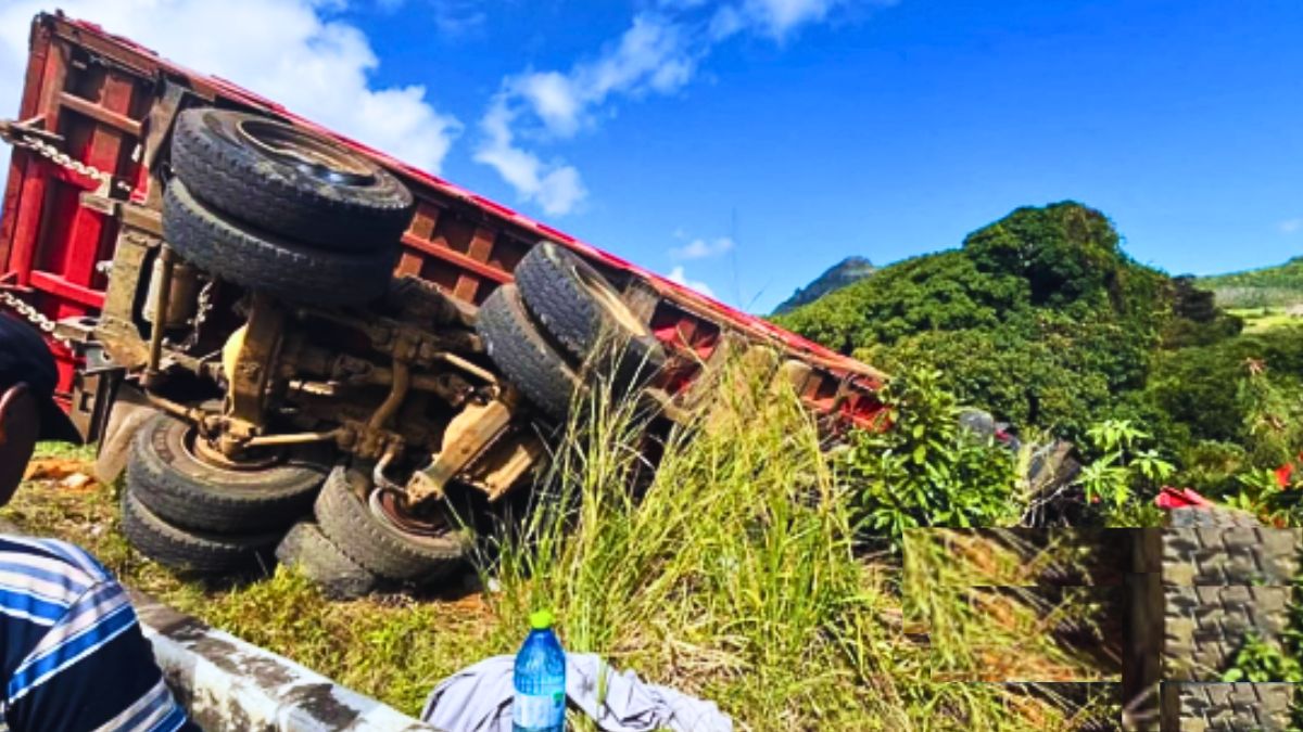 Truck Overturns at Crève-Cœur: 4-Hour Traffic Jam, No Injuries
