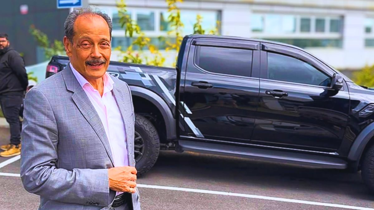 Former BoM Deputy Governor Hands Over 2 Sets of Documents to FCC