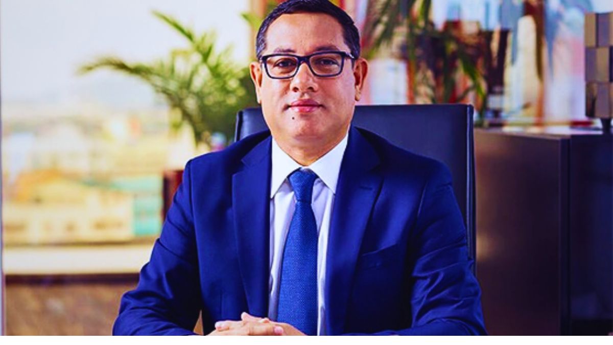 FCC Grills Wife as Ravatomanga's 4 Children Flee Mauritius FCC Grills Wife as Ravatomanga's 4 Children Flee Mauritius