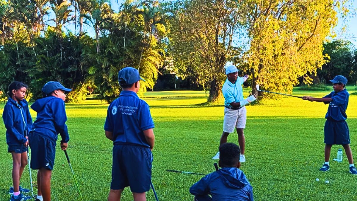 New Golf Academy Gives 28 Curepipe Youth Free Access to 'Elitist' Sport