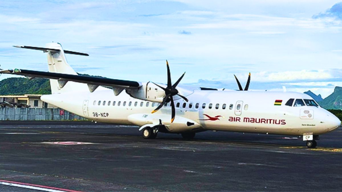 Air Mauritius ATR 72-600 Forced to Turn Back After Cockpit Windscreen Fissure