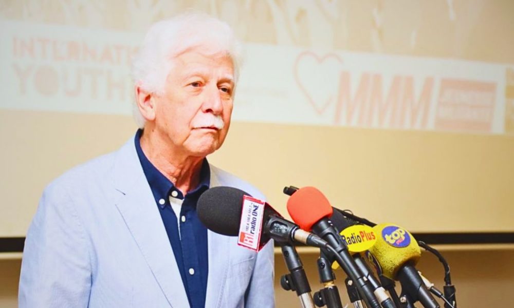 Bérenger Signals Exit: MMM Central Committee to Decide Fate of Alliance