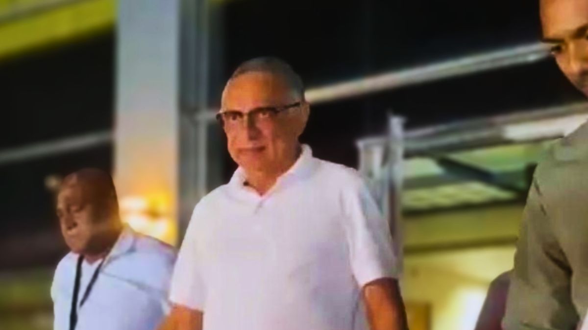 Abdoula Transferred to Moka, 1st Night in Police Custody After Clinic Stay