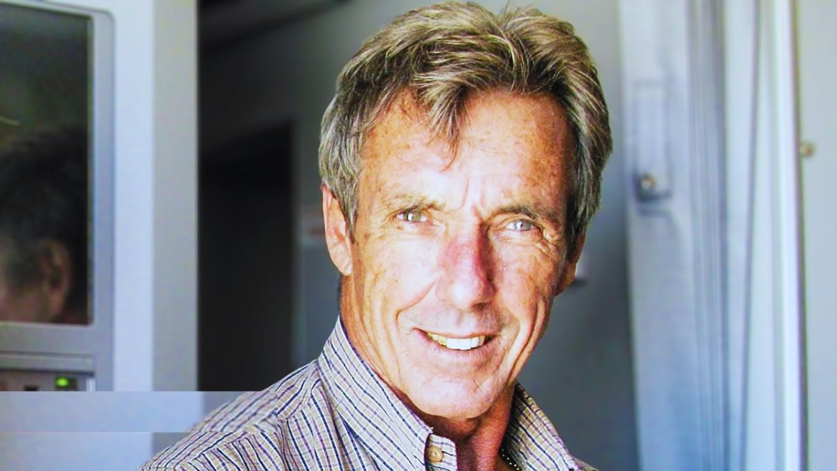 Mauritian Aviation Pioneer & First Long-Haul Captain Dominique Paturau Dies at 76