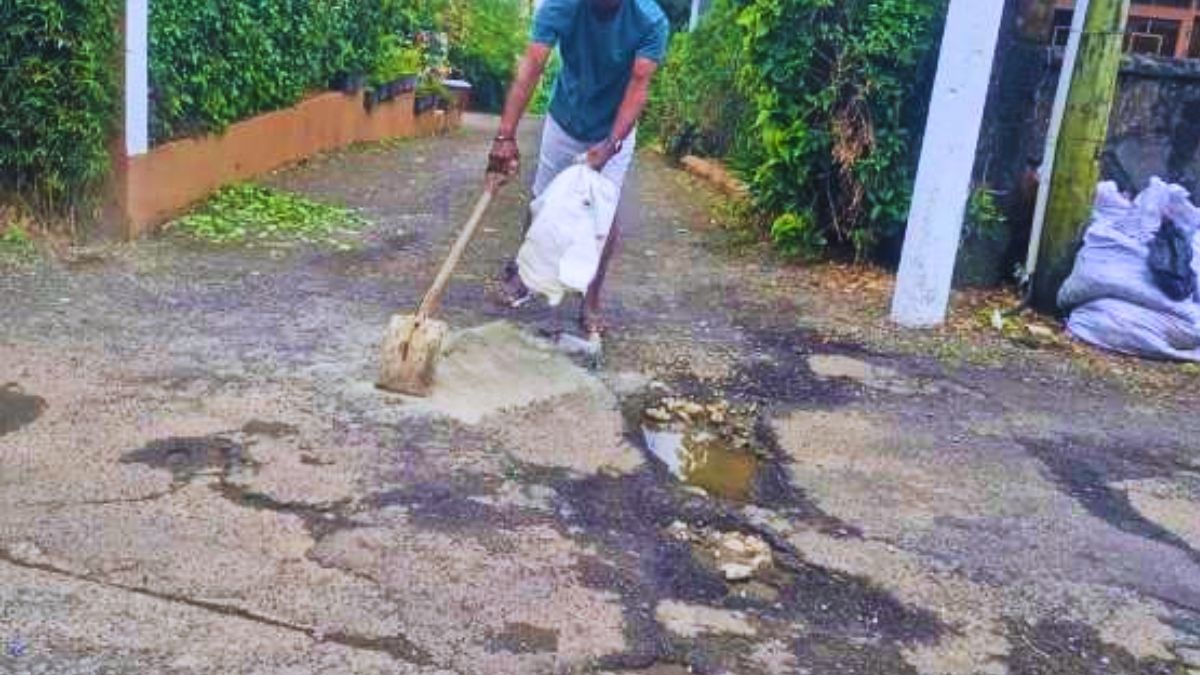 Desperate Eau Coulée Locals Repair Gaping Holes after 1/3 of Roads Fail