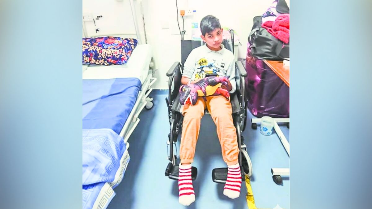 Mauritian Boy, 12, Battles to Walk in India after Years of 'Medical Wandering'
