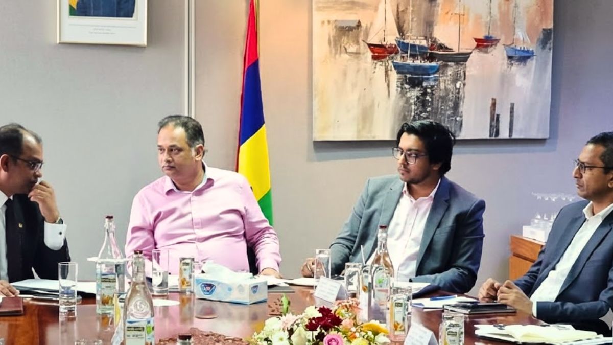 Industry Minister Chairs 1st IPCC Meeting to Launch a 10 Year Roadmap