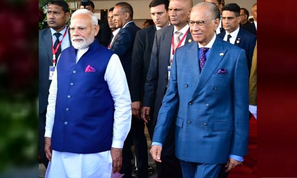 PMs Modi & Ramgoolam Discuss 2 Nations' Historic Ties Ahead of AI Summit