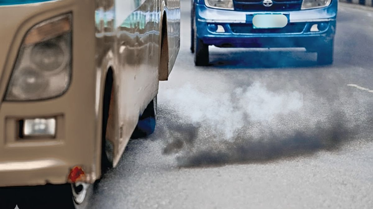 6 Smoky Buses Seized as 16 Drivers Face Fines in Major Pollution Sweep