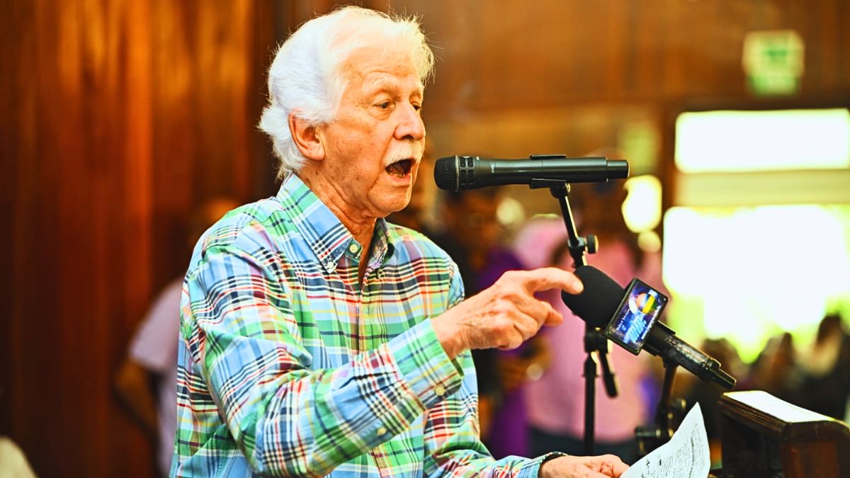 Paul Bérenger Outlines 4-Point Strategy for MMM Future