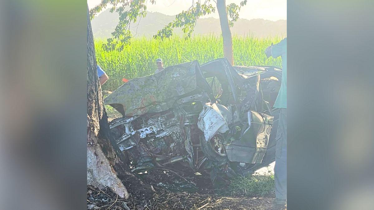 Fatal Car Blaze in Grand Bel-Air Leaves 2 Dead and 3 Injured