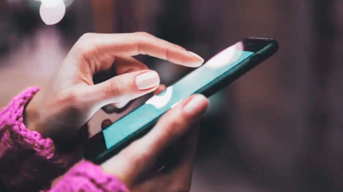 Police Probe Rs 19,600 Fraud after Pensioner Installs Mobile Application