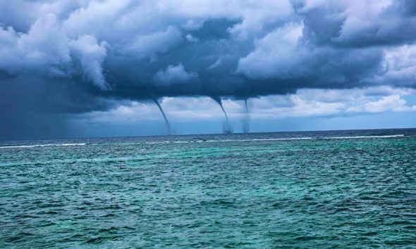 Spectacular Waterspouts Spark Safety Warnings Off Mauritius West Coast